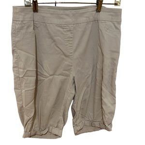 Soft Surroundings Khaki Women's Shorts size Petite large
